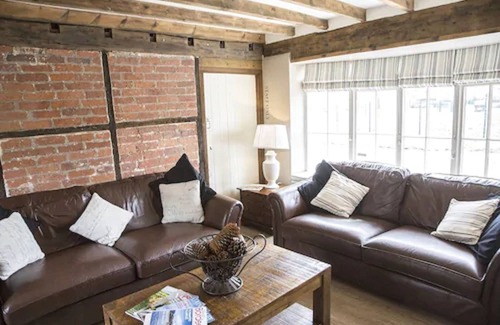 Woofferton Hotel | The Salwey Arms