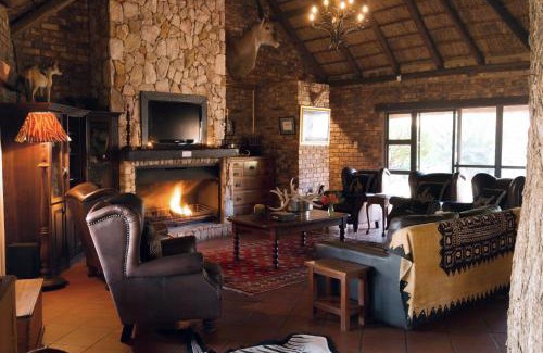 Bela-Bela Casa | The Sanctuary in Mabalingwe Nature Reserve