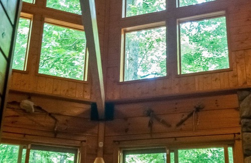Boone Cabina | The Sanctuary - *Prime Location *Secluded *Serene *Spacious