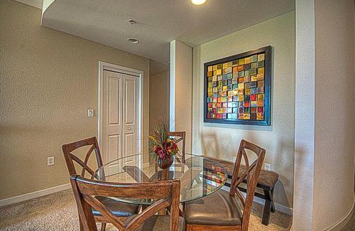 Sandbridge Apartamento | The Sanctuary - Sound Waves 132B