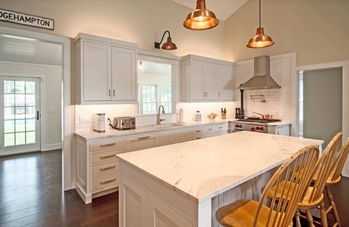 Bridgehampton Casa | The Sandbox! Completely renovated in-town 3br, 2+ bath with pool & poolhouse.