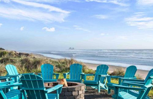 Rockaway Beach Casa | The Sandmark
