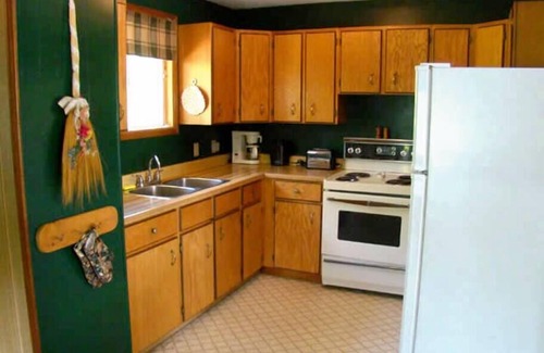 Selwyn Casa | The Sandpiper - Quiet 3-bedroom retreat