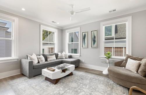 Cannonborough Elliotborough Apartamento | The Santee Suite at 122 Spring