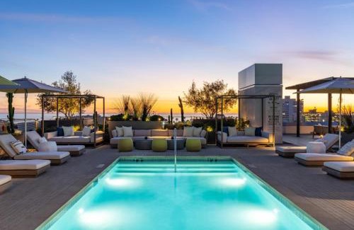 Downtown Apartamento | The Sapphire Nest - Spectacular Rooftop Amenities Ocean views 2BR