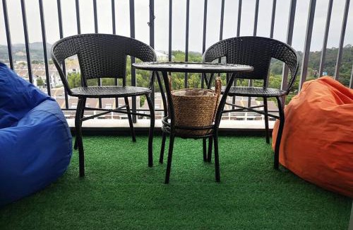 Kajang Apartamento | The Sarang - Another Space On Earth!