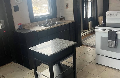 Summerlee Apartamento | The Sasquatch Hideaway: Private 1BR Adventure Loft