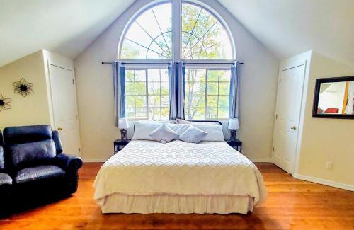 Cave Junction Casa | The Sasquatch Loft