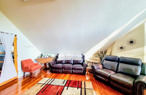 Cave Junction Casa | The Sasquatch Loft