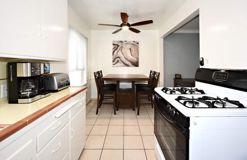 Mar Vista Apartamento | The Sawtelle 7