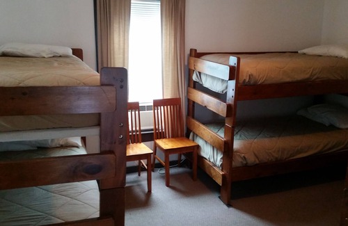 Altmar Casa | The School House Inn