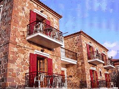 Mithimna Apartamento | The Schoolmistress With The Golden Eyes, studios & rooms