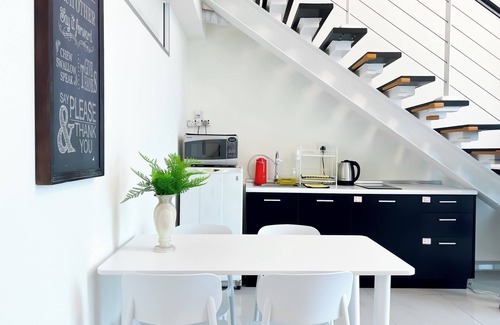 Taman Hock Ann Apartamento | The Scott Garden by Manhattan Group