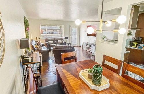 Southwest Village Casa | The SCOTT on 2nd - Prime Old Town Scottsdale Home. Pet Friendly.