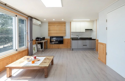 Namhae Casa | The Sea Angler's Pension in Namhae