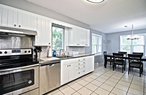 New London Casa | 40FT A OCEAN BEACH GATE! 6 camas de matrimonio
