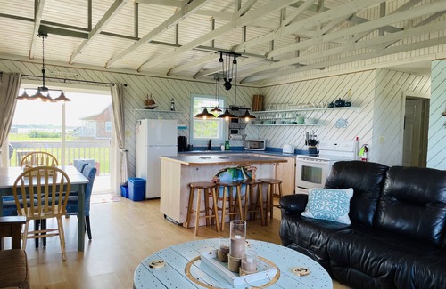 Darnley Cabaña | The Sea Drift in Darnley! Close Twin shores and Thunder Cove Beaches!
