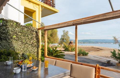 Kato Gatzea Casa | The Sea Front Fisherman’s house