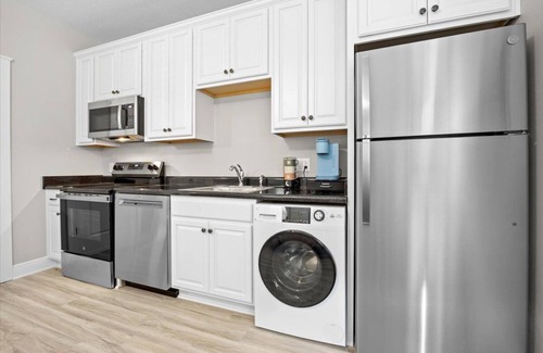 Navarre Casa | The Sea Turtle Inn Unit 1