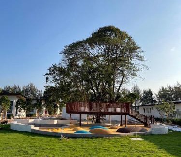 Ban Phe Complejo | The Season Resort
