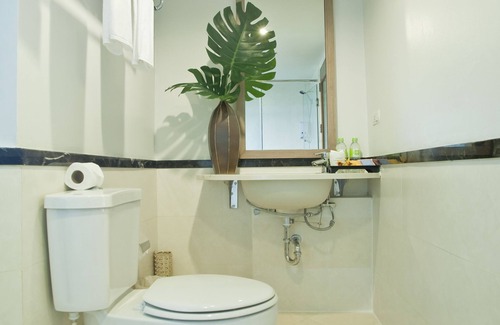 Ramkhamhaeng Hotel | The Seasons Bangkok Huamark