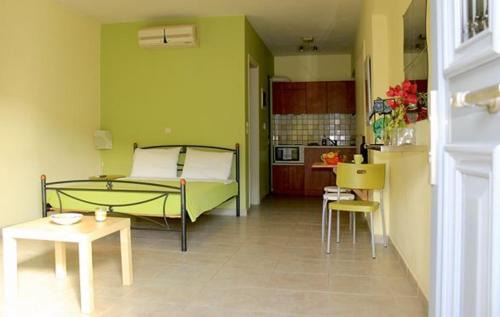 Agia Efimia Apartamento | The Seasons of Nickolas