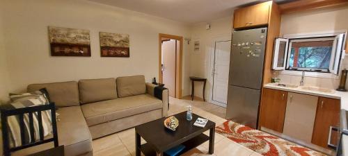 Agia Efimia Apartamento | The Seasons of Nickolas