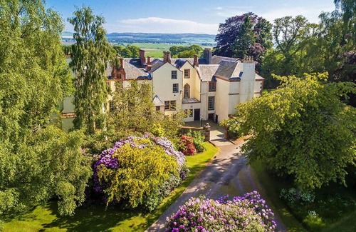 Blairgowrie Casa | The Seat of the Barony of Alyth, a stately Manor