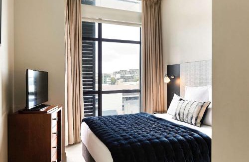 Auckland Central Business District Hotel | The Sebel Auckland Viaduct Harbour