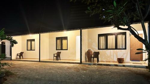 East Jakarta Casa | The Segaran House ONLY Syariah Unmarried Couple Not Allowed