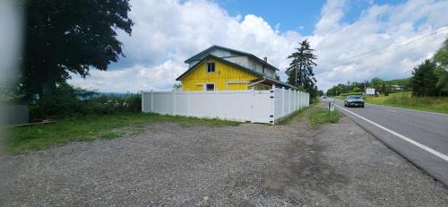 Burdett Apartamento | The Seneca Sunset Suites
