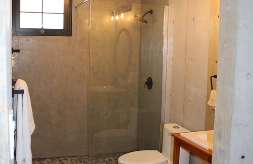 Juan Martin Cama Y Desayuno | The Serene House Bed & Breakfast