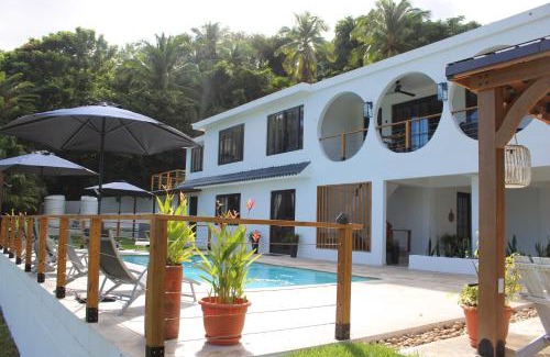 Juan Martin Cama Y Desayuno | The Serene House Bed & Breakfast