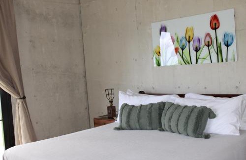 Juan Martin Cama Y Desayuno | The Serene House Bed & Breakfast