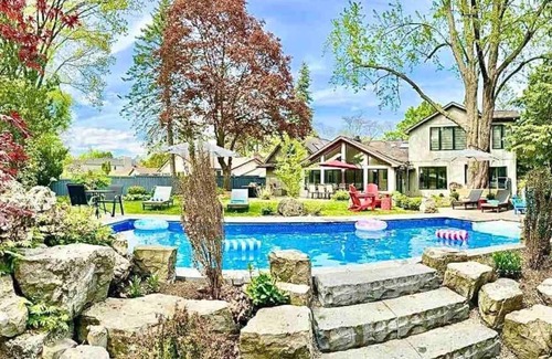 Clarkson-Lorne Park Casa | The Serenity Home Pool/Yoga/Game Room by the Lake