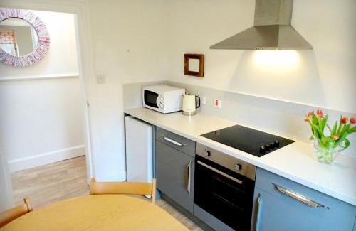 Delny Apartamento | The ‘Servants Quarters@Delny House’