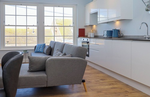 Dymchurch Cabaña | THE SEVEN SANDS, country holiday cottage in Dymchurch