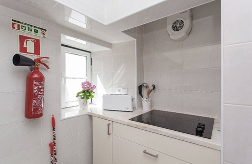 Encarnacao Apartamento | The Shabby Chic Bairro Alto is a One-bedroom Apartment Located in Bairro Alto