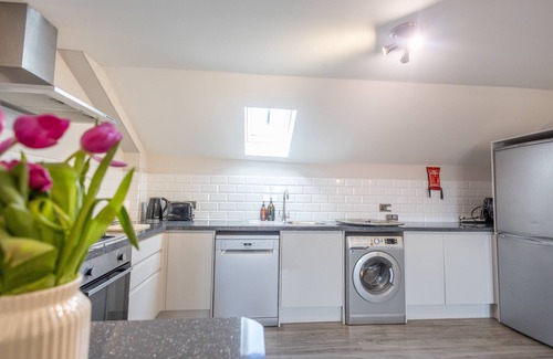 Whitnash Apartamento | Stunning Leamington Spa two bed apartment