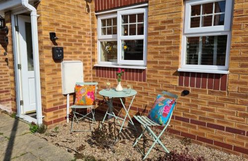 Rugeley Apartamento | The Shambles by Spires Accommodation A Boho styled place to stay just 3 miles from Birches Valley visitors Centre Cannock Chase