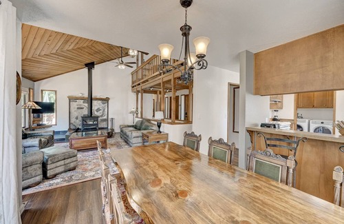 Murphys Casa | The Shamrock- Steps from Downtown Murphys!