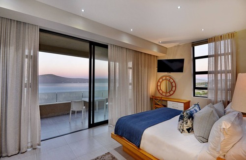 Langebaan Hotel | The Shark Bay Boutique Hotel & Spa