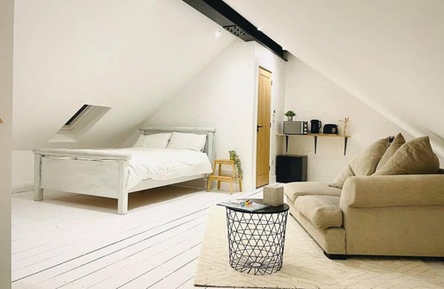 Wooburn Moor Casa | The Shed -an inspirational studio in the Chilterns
