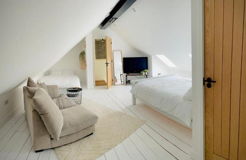 Wooburn Moor Casa | The Shed -an inspirational studio in the Chilterns