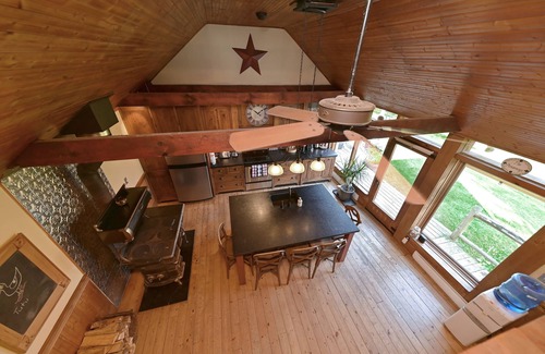 Mansfield Otro | The Sheds: Victorian Farmhouse 8BR Ski-In Ski-Out Chalet - Mansfield Ski club