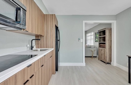 North Beach Apartamento | The Shell on Walnut 1br/1bath Hollywood Beach Free Parking