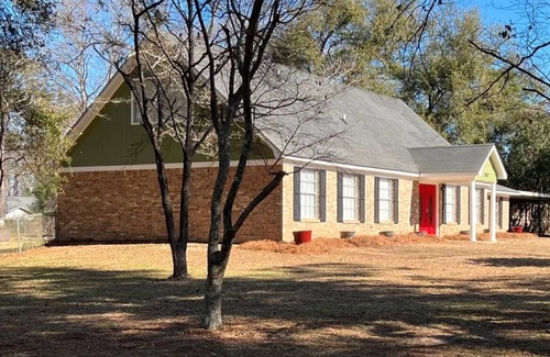 Albany Casa | The Shiloh Place