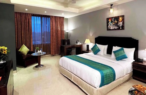 Mahipalpur Extension Hotel | The Shoba Estate Gold