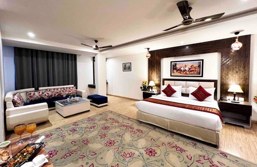 Mahipalpur Extension Hotel | The Shoba Estate Gold