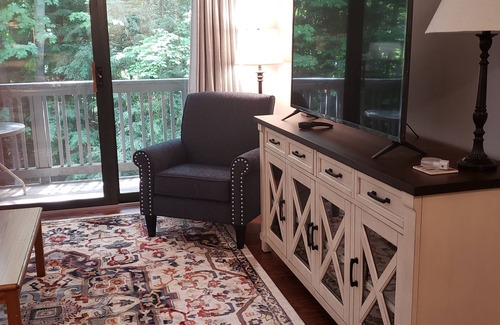 Acme Condominio | The Shores Condo W/ King Bed Nightly, Weekly or Monthly